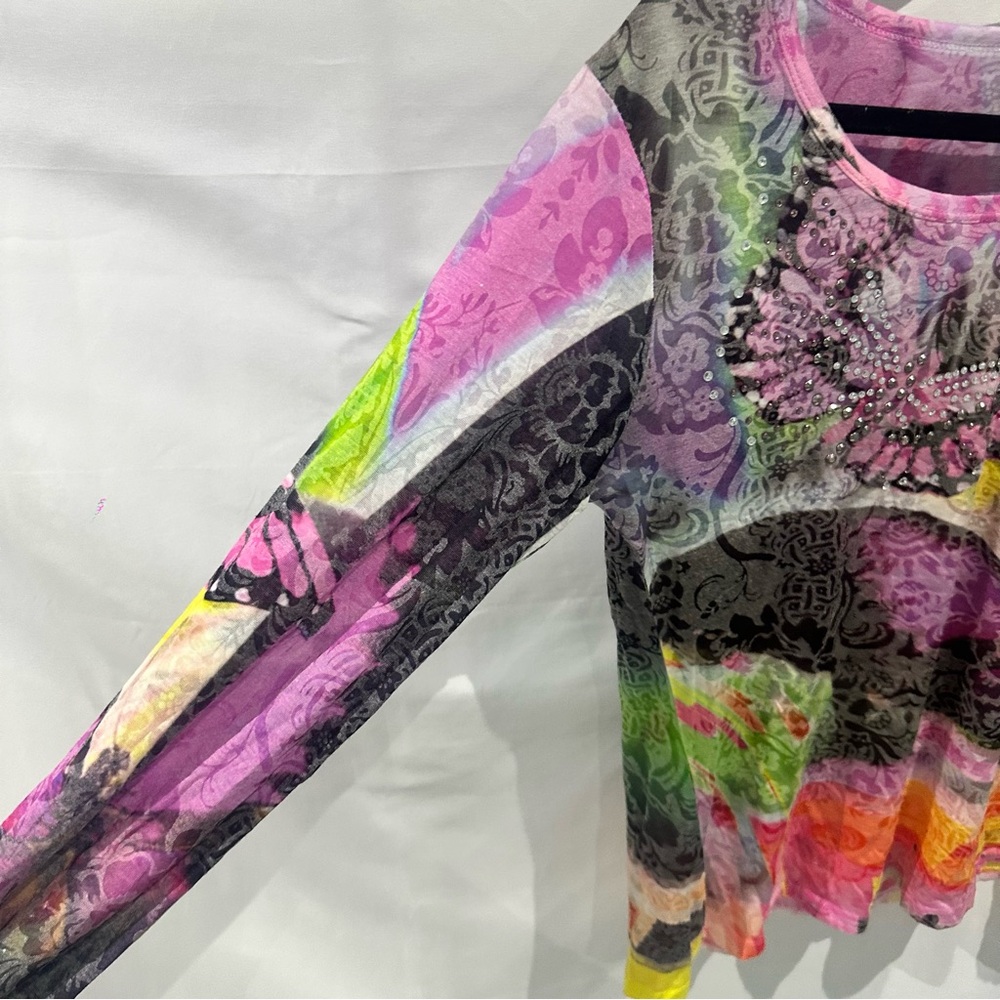 Abstract Mesh Long Sleeve Top - Picture 11 of 12